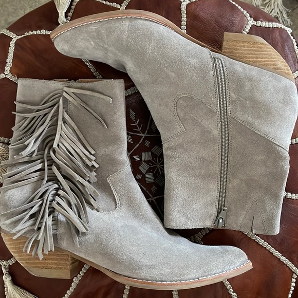 Jeffrey Campbell Boots - Picture 1 of 7
